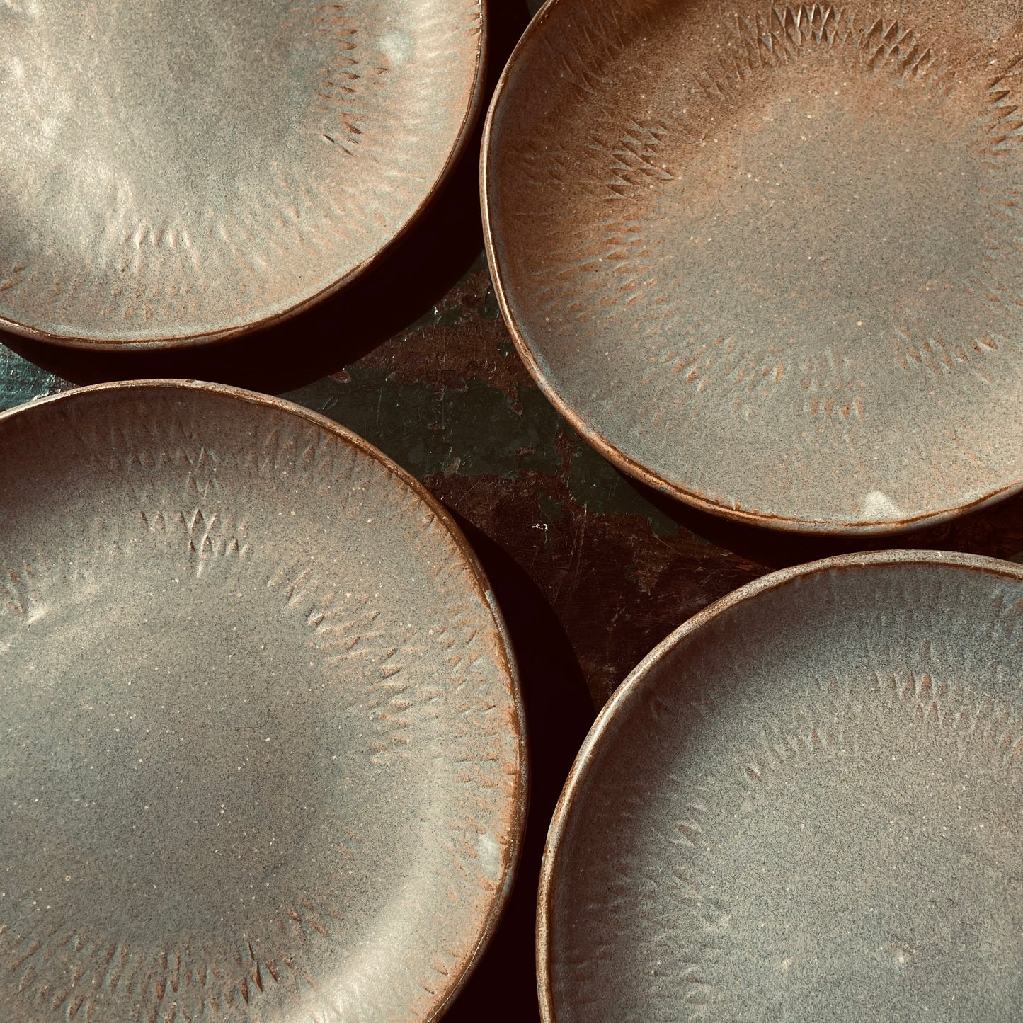 Set of four dessert plate