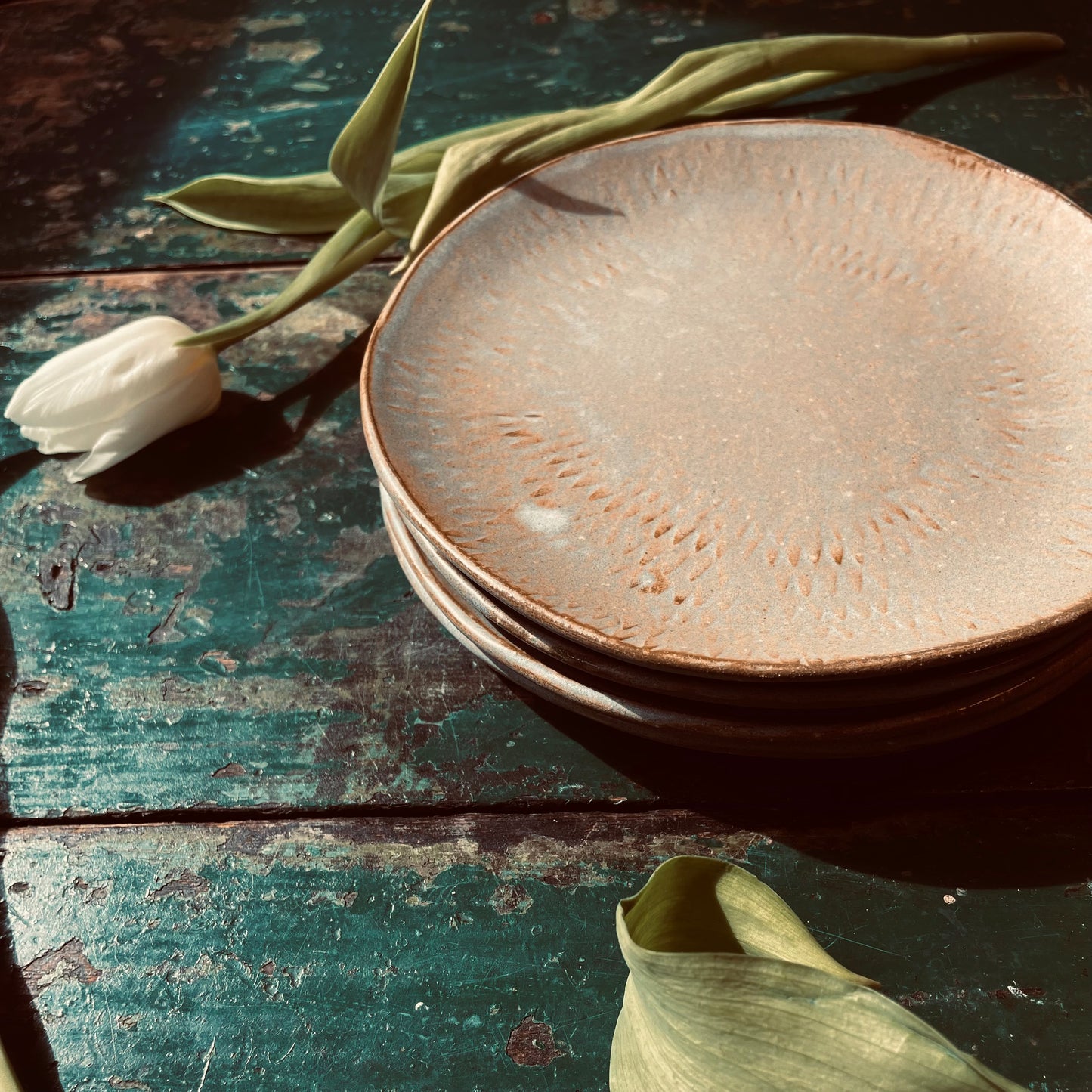 Set of four dessert plate